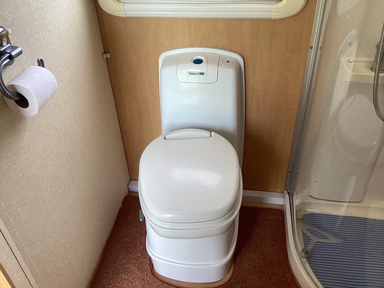 Bailey Senator 2 berth Caravan. 2006