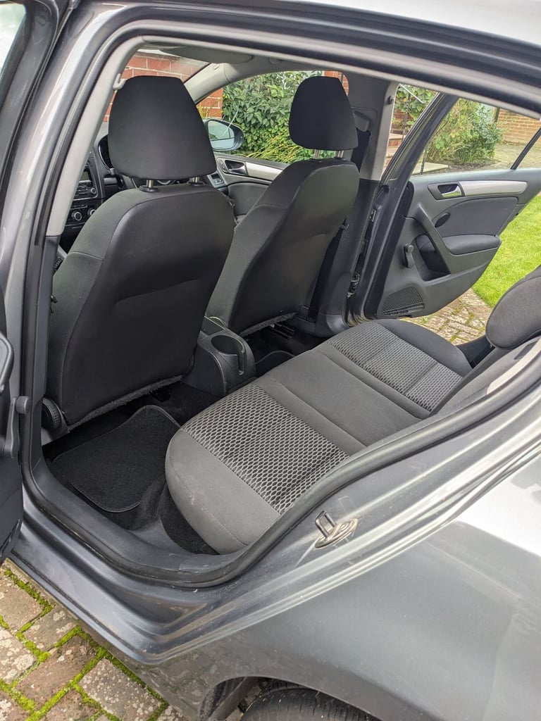 Volkswagen, GOLF, Hatchback, 2010, Manual, 1598 (cc), 5 doors