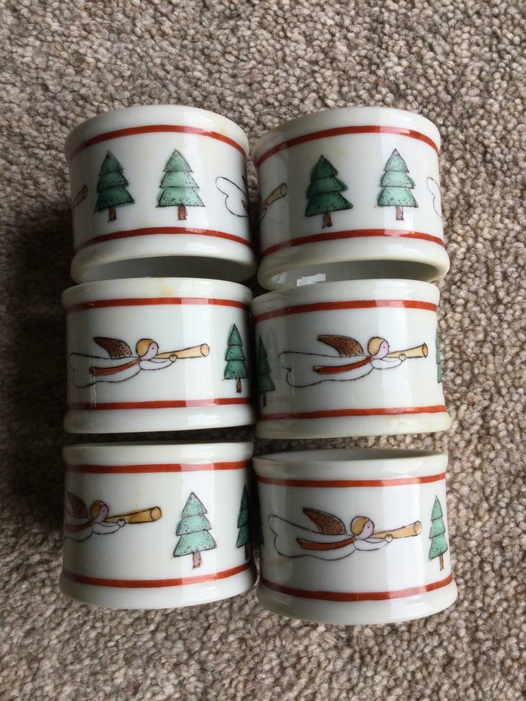 Ceramic napkin rings