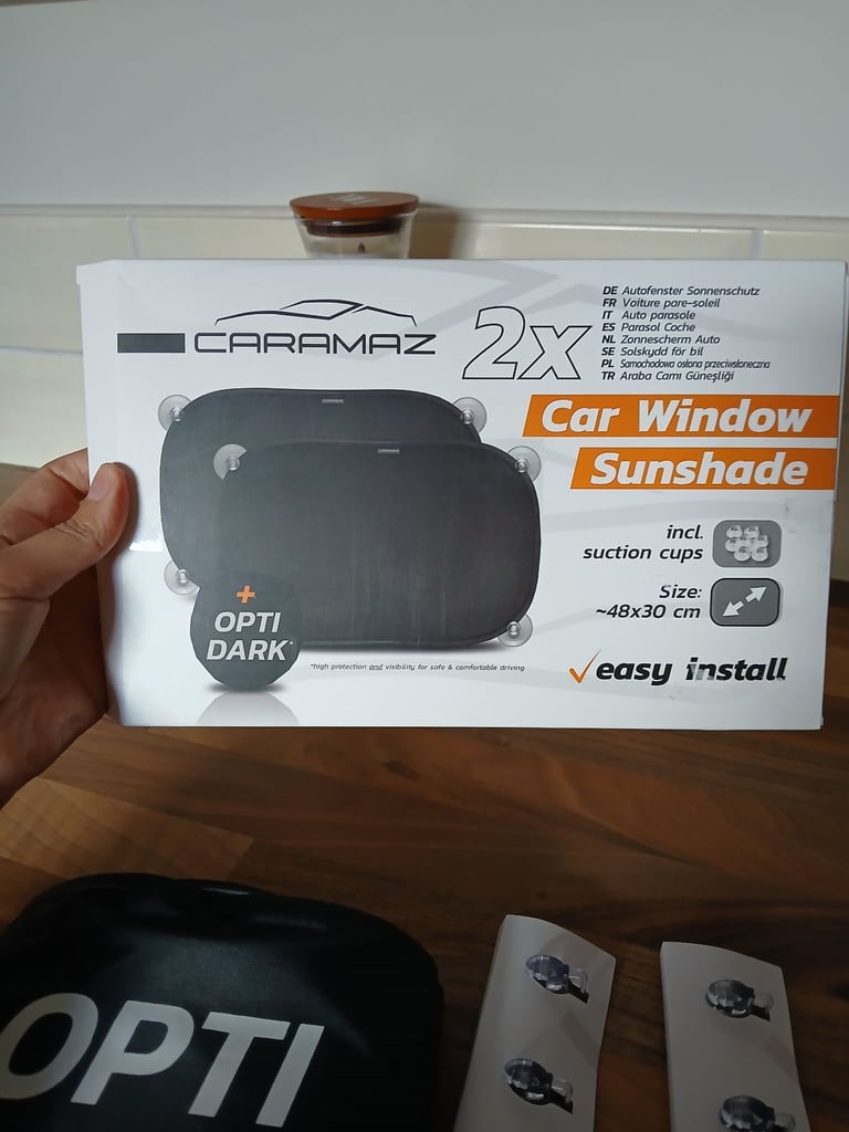 Car window sunshade 