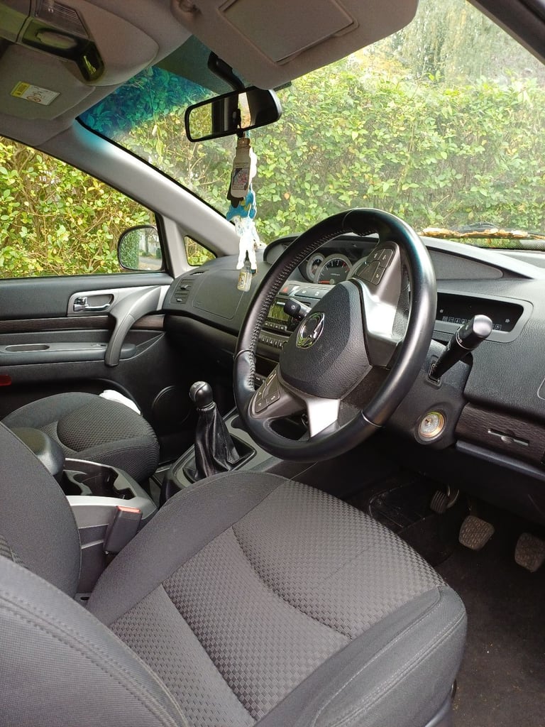 Ssangyong, TURISMO, MPV, 2017, Manual, 2157 (cc), 5 doors