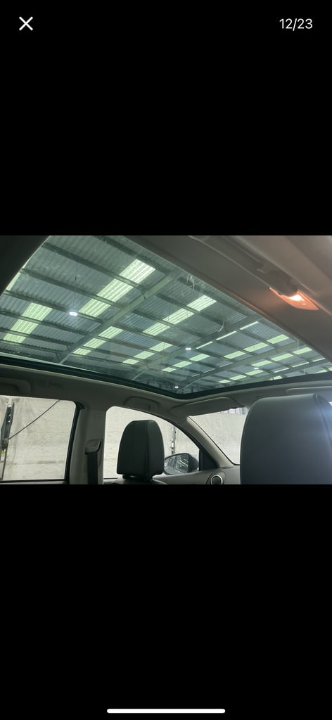 7 SEATER DIESEL REVERSE CAMERA PAN ROOF LEATHER SEATS 