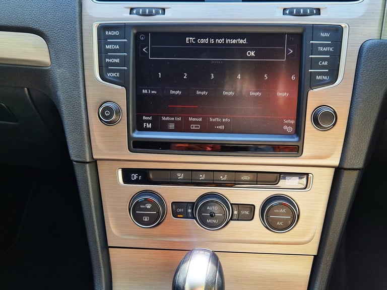 2016 Volkswagen Golf 1.2 TSi DSG Automatic (Low 65,700 Miles) 5dr hatchback. TopSpec . PX OK Hatc...