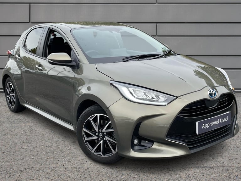 2024 Toyota Yaris 1.5 Hybrid Design 5dr CVT Hatchback Hybrid Automatic