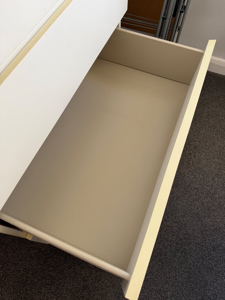 Ikea Malm chest of drawers 