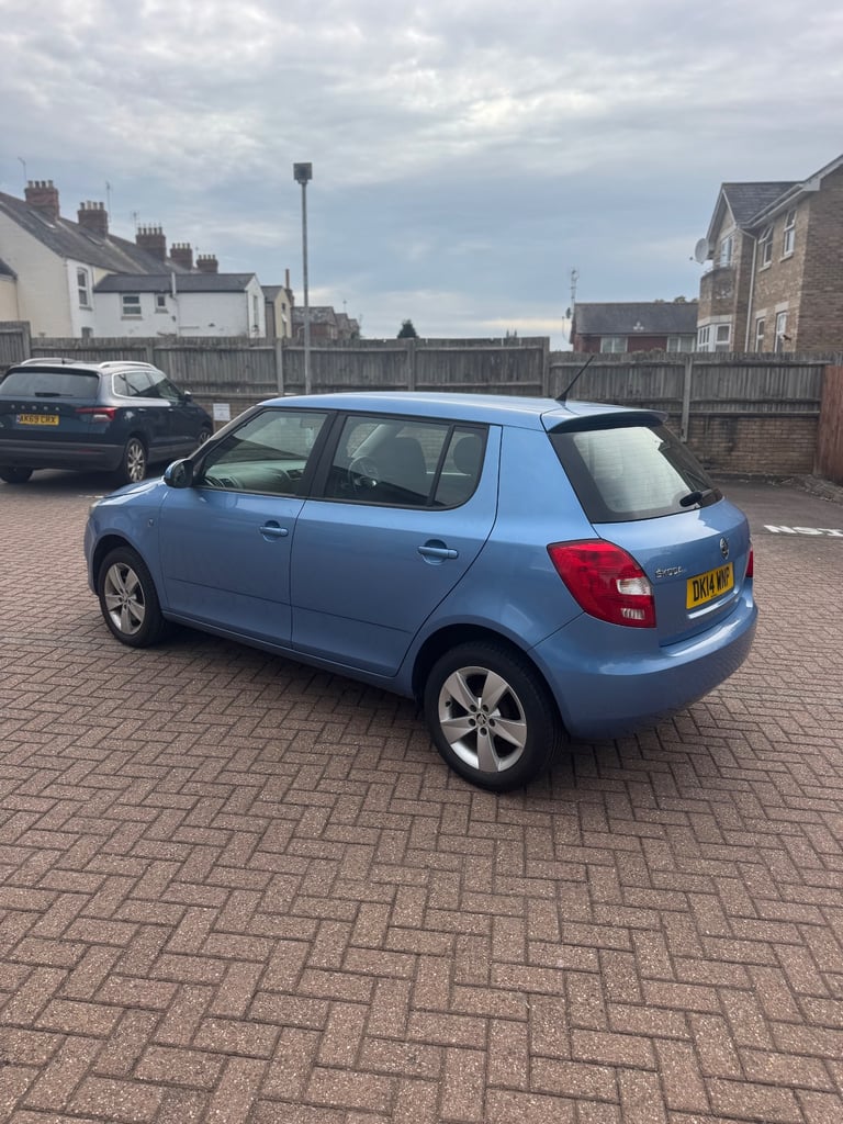 Skoda, FABIA, Hatchback, 2014, Manual, 1598 (cc), 5 doors