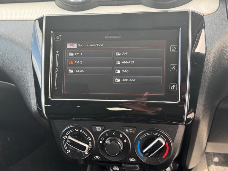  Suzuki Swift 1.2 Dualjet 83 12V Hybrid SZ-T 5dr Auto Petrol