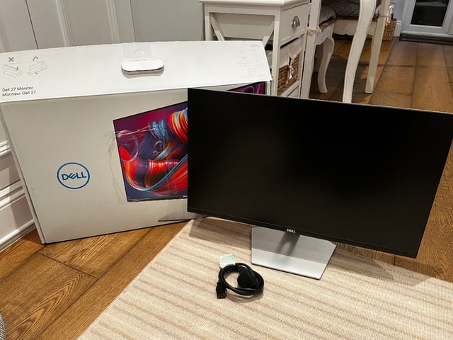 Dell 27 Monitor – S2721H - Excellent condition with box, in Wimbledon,  London
