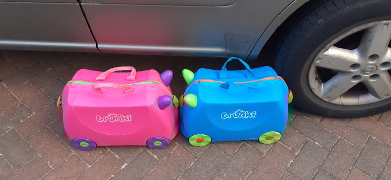 Kids Trunkie,blue boys  suitcase his hers pink blue 