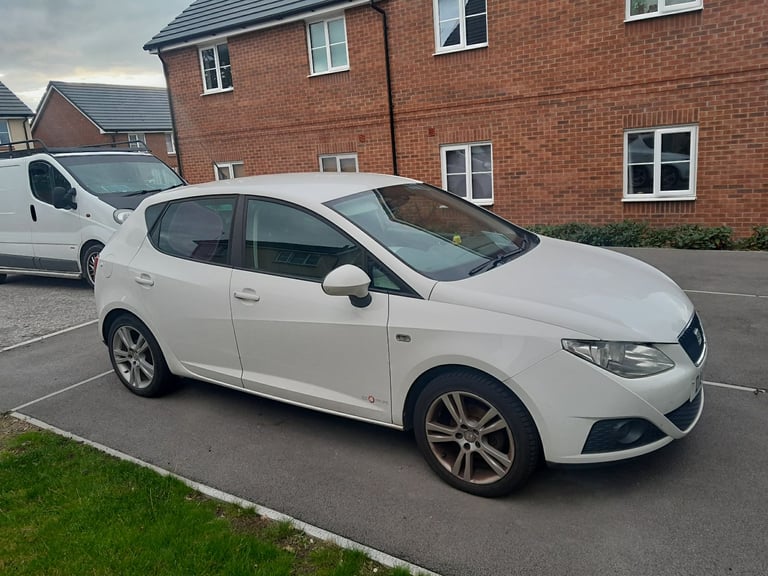 Seat, IBIZA, Hatchback, 2011, Manual, 1390 (cc), 5 doors