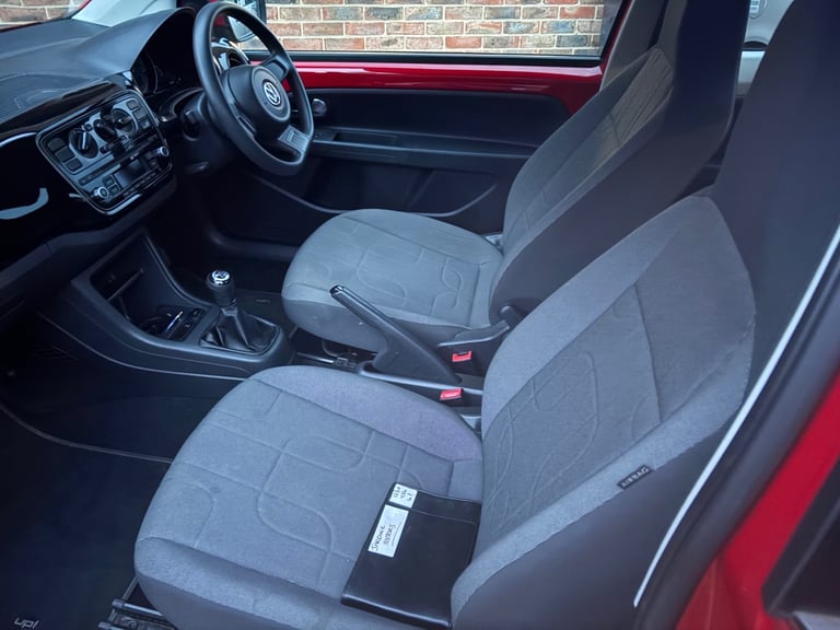2015 Volkswagen up! 1.0 Move Up 3dr HATCHBACK Petrol Manual