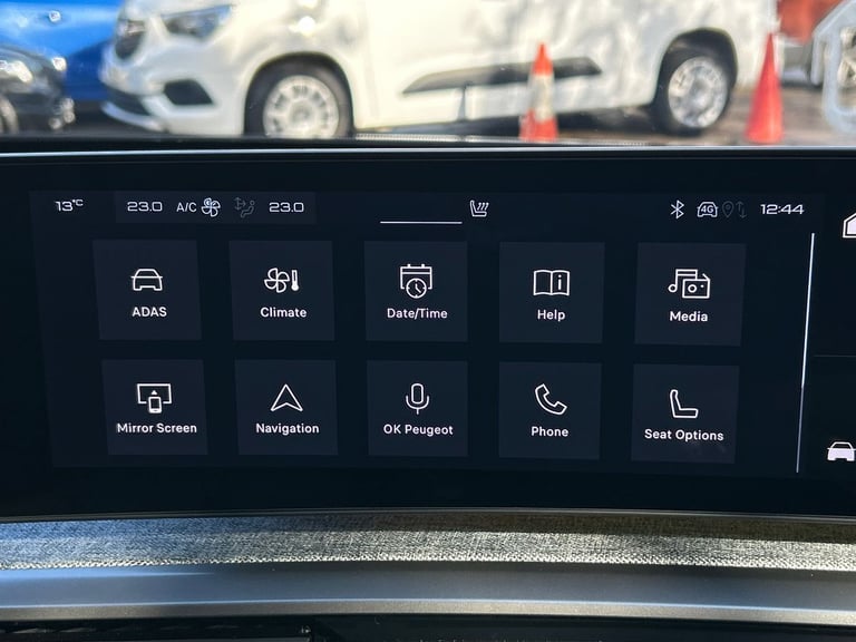 2025 Peugeot 5008 1.2 Hybrid 136 GT 5dr e-DSC6 HATCHBACK PETROL Automatic