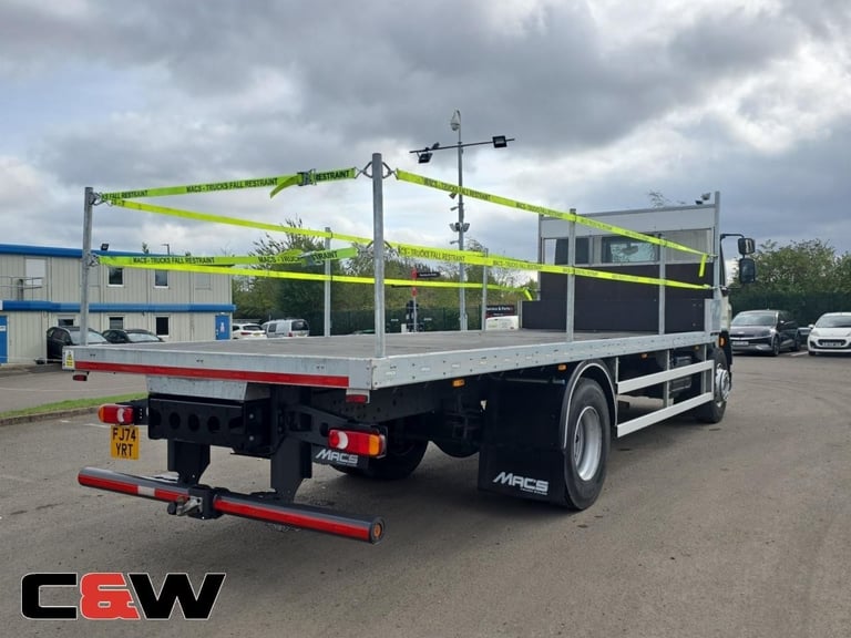 2025 (74)FA LF 230 4x2 Flatbed 18T Day Cab - 44,000Kms