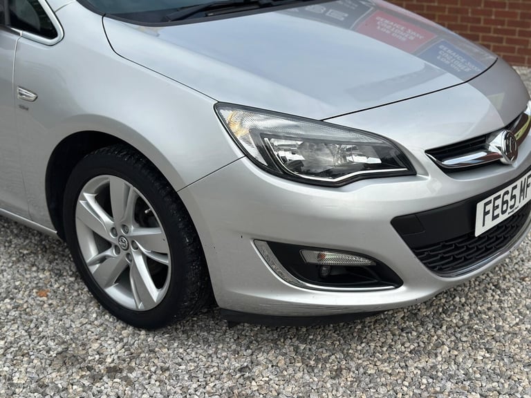 2015 Vauxhall Astra 1.6i SRi Euro 6 5dr HATCHBACK Petrol Manual