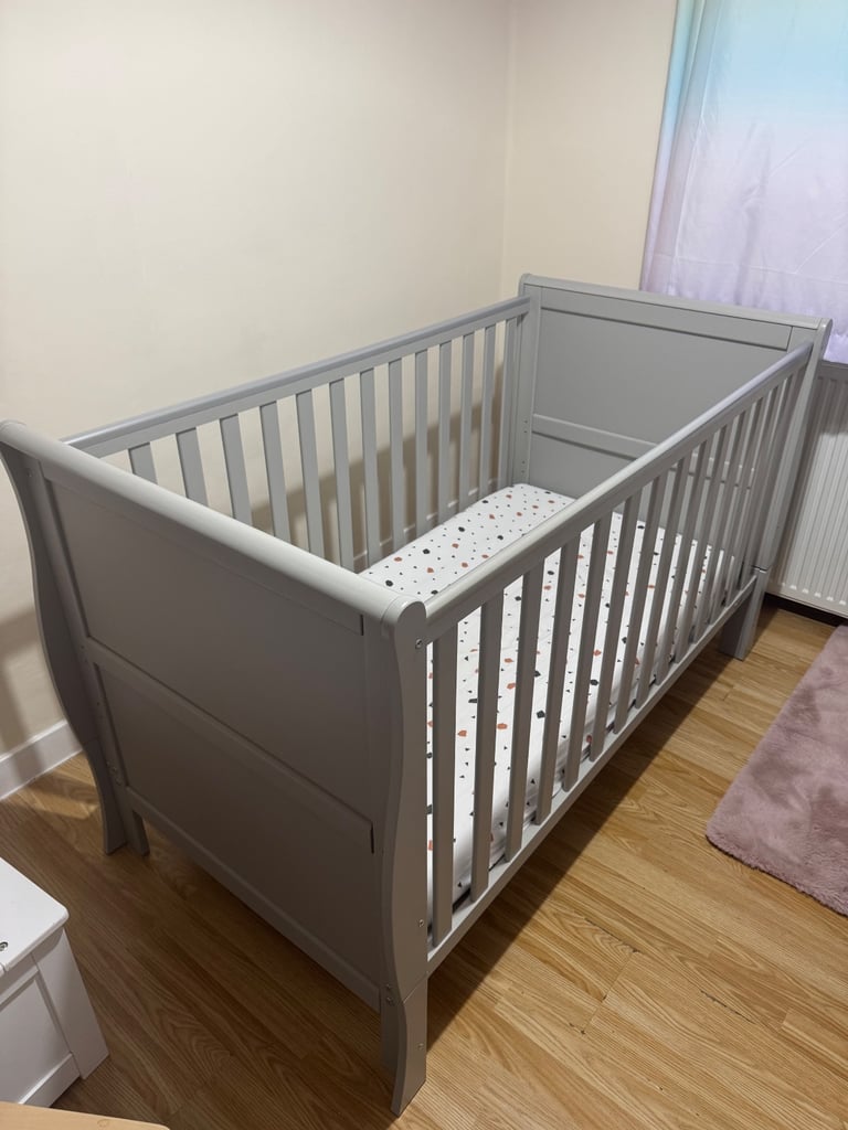 Cot bed