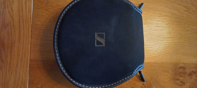 Sennheiser Momentum 2 Wireless Headphones 