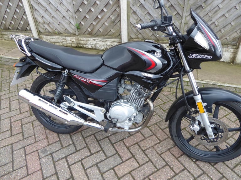 YAMAHA YBR 125 08 REG VERY LOW MILES NEW BATTERY 1 YEARS MOT