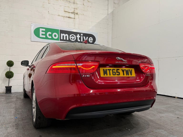 2015 Jaguar XE 2.0 GTDi Prestige Auto Euro 6 (s/s) 4dr SALOON Petrol Automatic