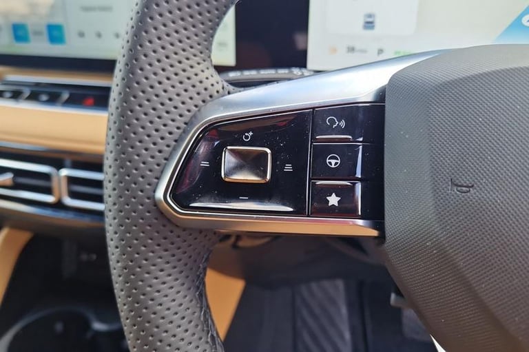 2025 MG MG HS 1.5 T-GDI Hybrid+ Trophy 5dr Auto ESTATE PETROL/ELECTRIC Automatic
