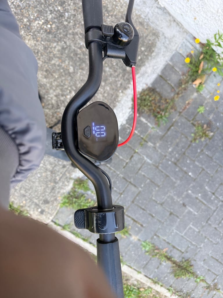 Fast speed/ Long battery adult Electric scooter
