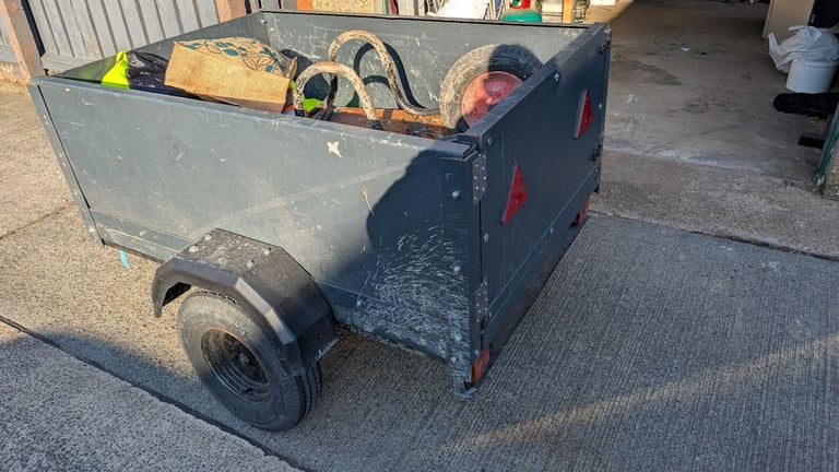 Car trailer 