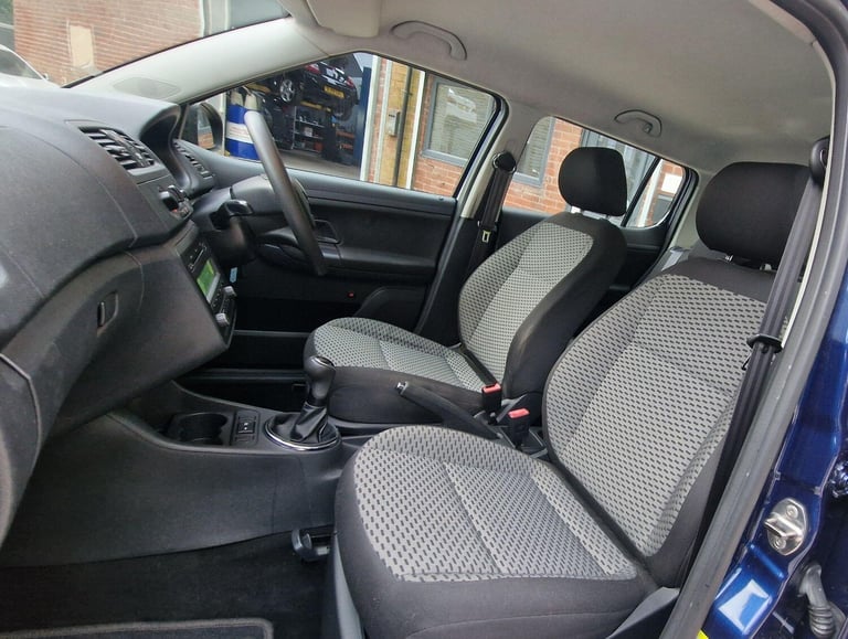 2010 Skoda Fabia 1.6 TDI SE Euro 5 5dr HATCHBACK Diesel Manual
