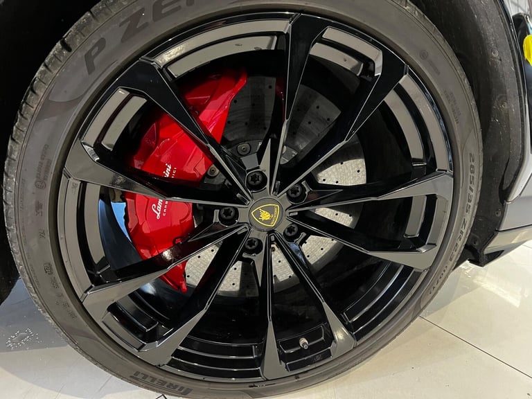 2018 Lamborghini Urus 4.0T FSI V8 5dr Auto ESTATE PETROL Automatic
