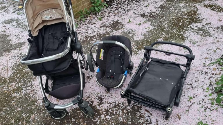 Bugaboo Cameleon 3 - Excellent Condition, Includes Accessories