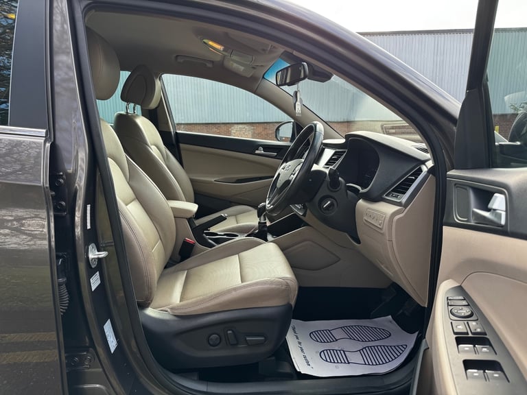 2017 Hyundai TUCSON 1.7 CRDi Blue Drive Premium 5dr 2WD SUV Diesel Manual