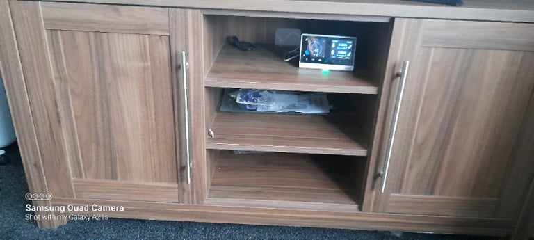T v table unit   Elford  make from agrso 