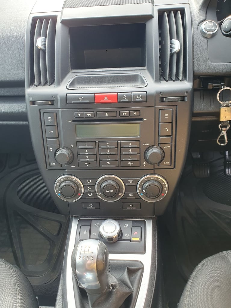 Land Rover, FREELANDER, Estate, 2011, Manual, 2179 (cc), 5 doors