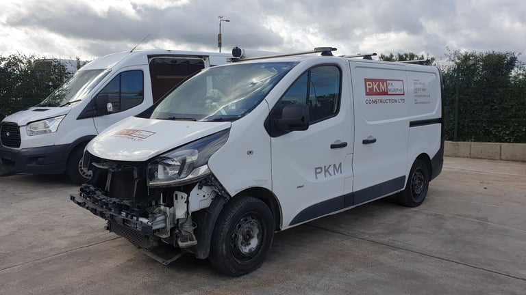 **For breaking** Vauxhall Vivaro van, 1.6 diesel 6 speed (2016).