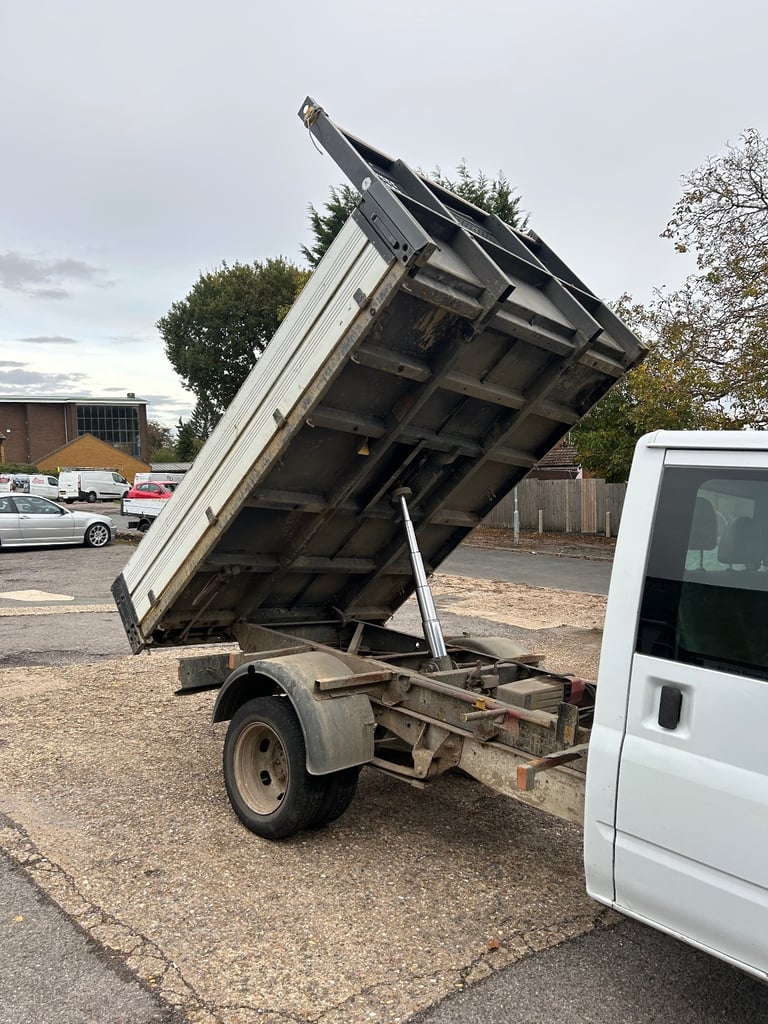 2012 Ford transit crew cab tipper