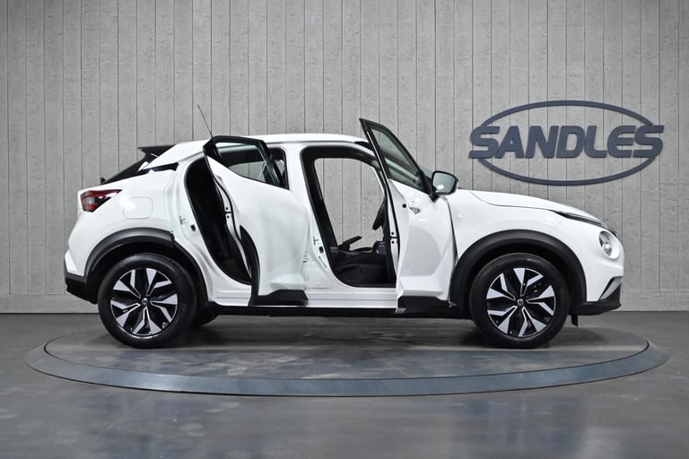 2022 Nissan Juke 1.0 DIG-T Acenta Euro 6 (s/s) 5dr HATCHBACK Petrol Manual