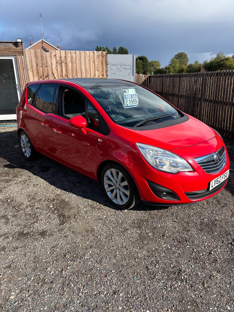 2012 Vauxhall Meriva 1.4i 16V SE 5dr MPV Petrol Manual