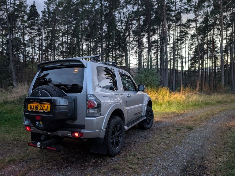 Mitsubishi, SHOGUN, Estate, 2018, Other, 3200 (cc), 3 doors