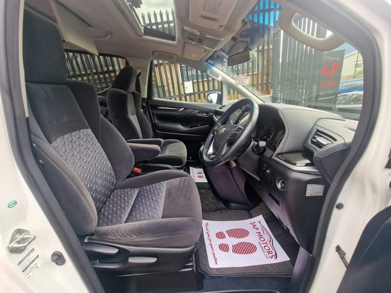 2016 Toyota Alphard 2.5  Petrol Automatic