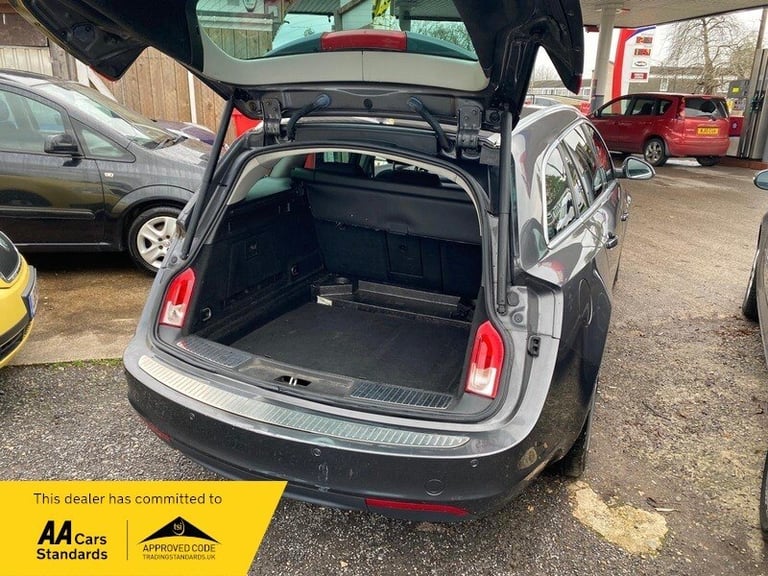 Vauxhall Insignia SRI