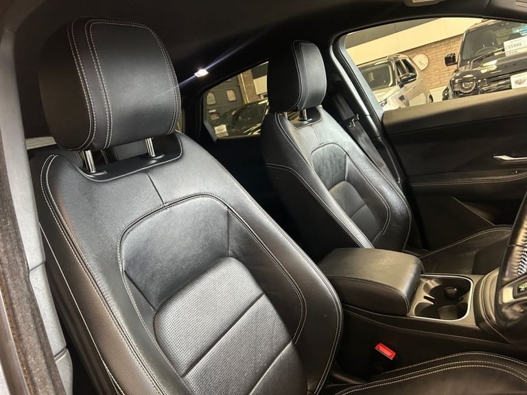 2019 Jaguar E-Pace 2.0 D150 R-Dynamic S SUV 5dr Diesel Auto AWD Euro 6 (s/s) (150 ps) ESTATE Dies...