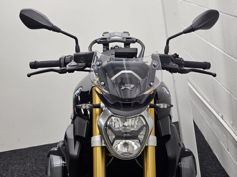BMW R1250 R SE - FULL BMW HISTORY - LONG MOT 