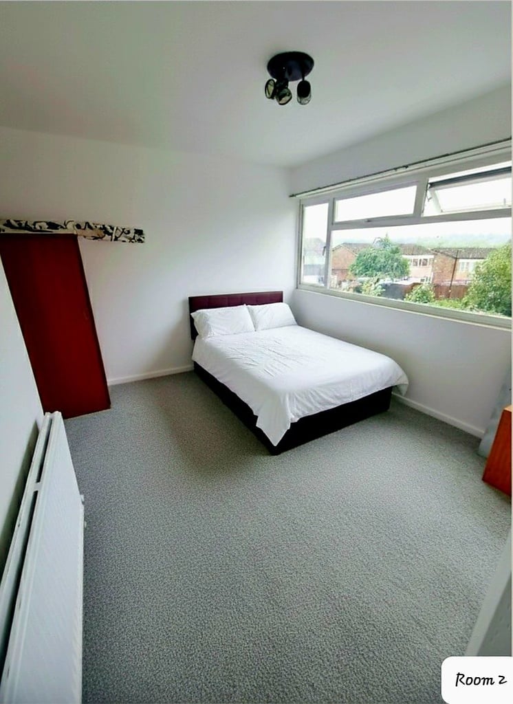 Big Room for Rent with a Bathroom