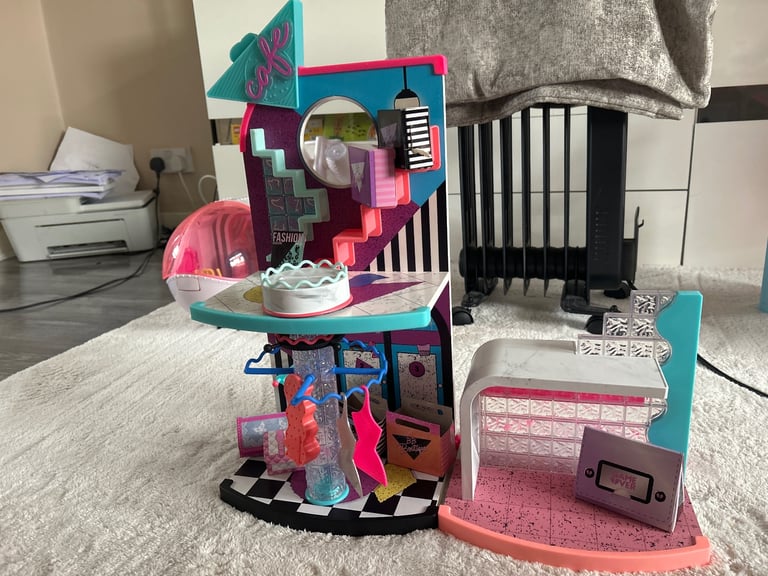 image for lol shopping mall