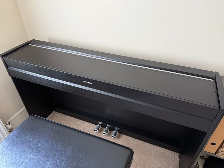 🎹 Yamaha YDP-S54 Digital Piano and Stand – Hardly Used