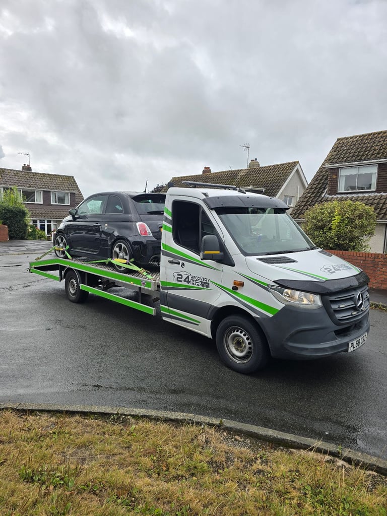 Breakdown, recovery, towing, transporter