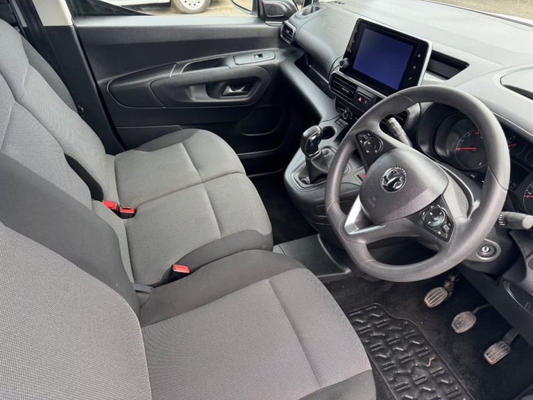 2021 Vauxhall Combo 1.5 Turbo D 2300 Sportive Panel Van 6dr Diesel Manual L2 H1 Euro 6 (100 ps) P...