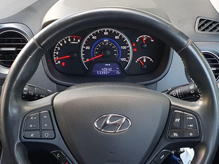 2020 Hyundai i10 1.0 Play 5dr Hatchback Petrol Manual
