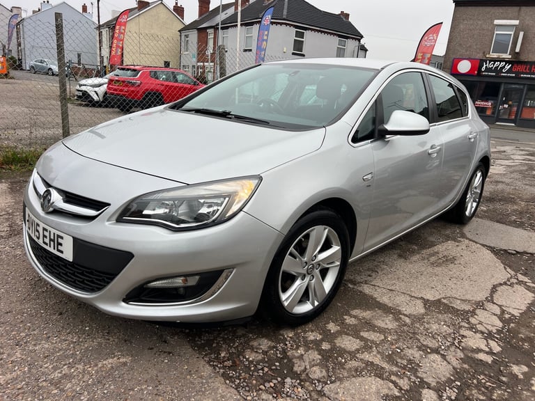 2015 Vauxhall Astra 2.0 CDTi 16V ecoFLEX SRi [165] 5dr HATCHBACK Diesel Manual