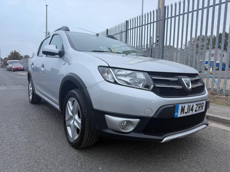 2014 Dacia Sandero Stepway 0.9 TCe Laureate Euro 5 5dr HATCHBACK Petrol Manual