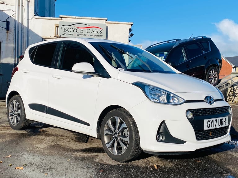 image for 2017 Hyundai i10 1.2 Premium SE 5dr 32k miles, Sunroof! Immaculate! Warranty &amp; Service HATCHB...
