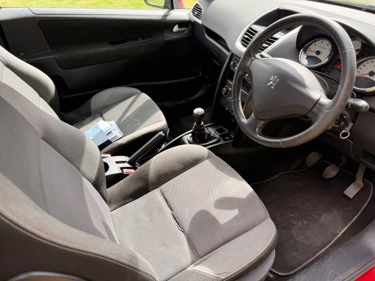 2011 PEUGEOT 207 - 1 YEARS MOT